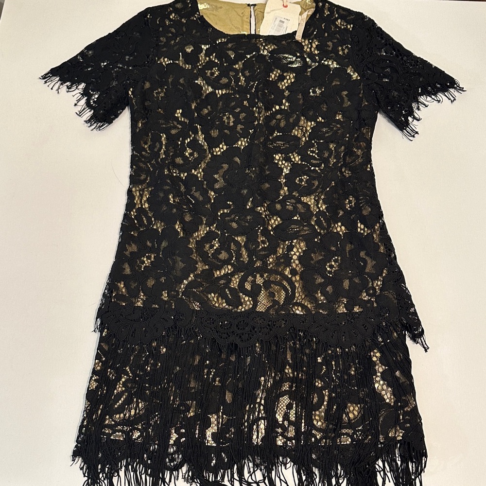 CHELSEA & VIOLET Black Gold Lace
Fringe Dress